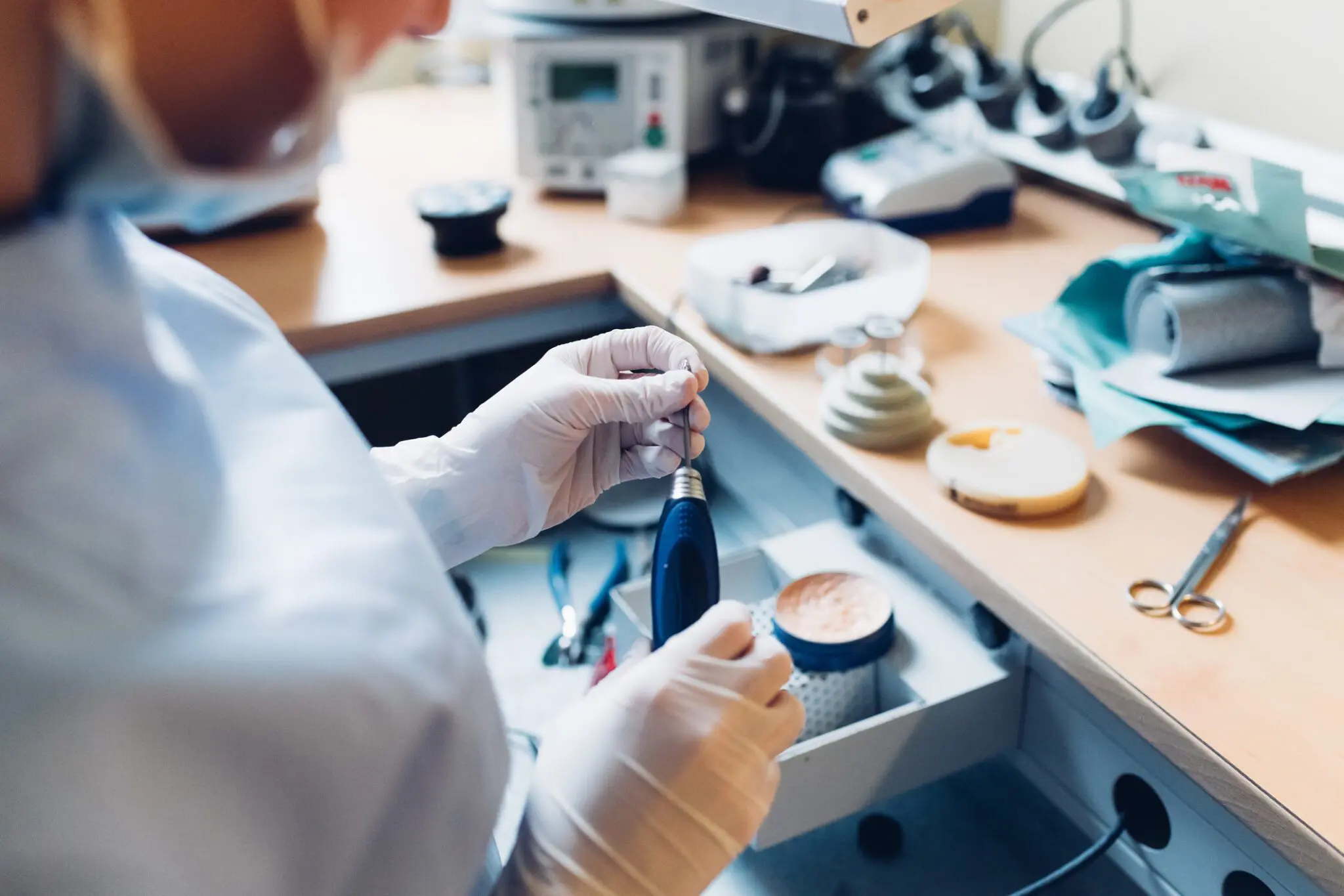 بهترین لابراتوار دندانسازی در بهارستان تهران