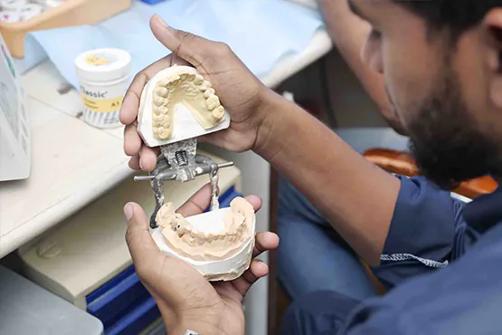 بهترین لابراتوار دندانسازی در انقلاب تهران